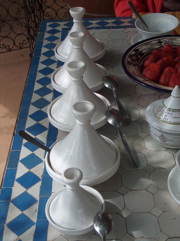 Riad Dar Oulhoum Marrakesh Exterior photo