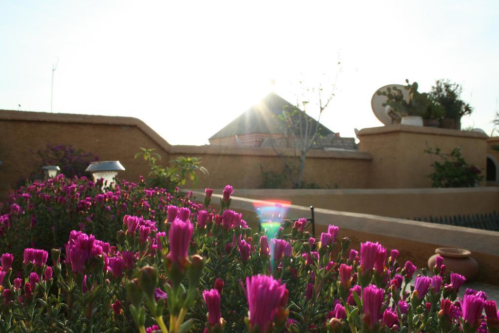 Riad Dar Oulhoum Marrakesh Exterior photo